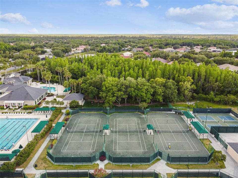 На продажу: $650,000 (4 спален, 3 ванн, 2687 Квадратных фут)