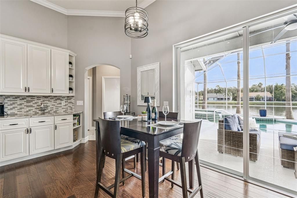 На продажу: $650,000 (4 спален, 3 ванн, 2687 Квадратных фут)