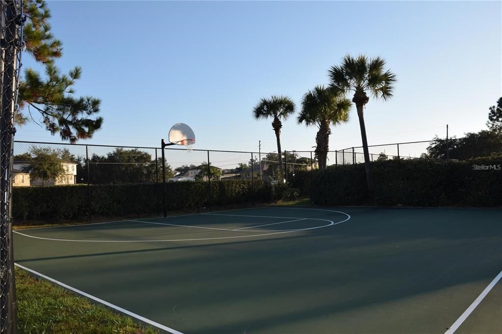 В аренду: $1,125 (2 спален, 2 ванн, 812 Квадратных фут)