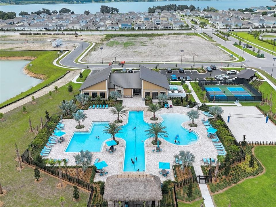 For Rent: $2,098 (4 beds, 2 baths, 1824 Square Feet)