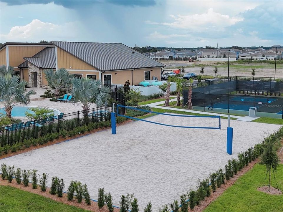 For Rent: $2,098 (4 beds, 2 baths, 1824 Square Feet)