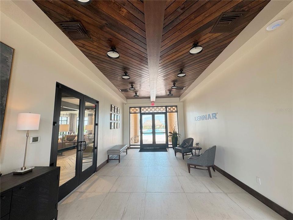 For Rent: $2,098 (4 beds, 2 baths, 1824 Square Feet)