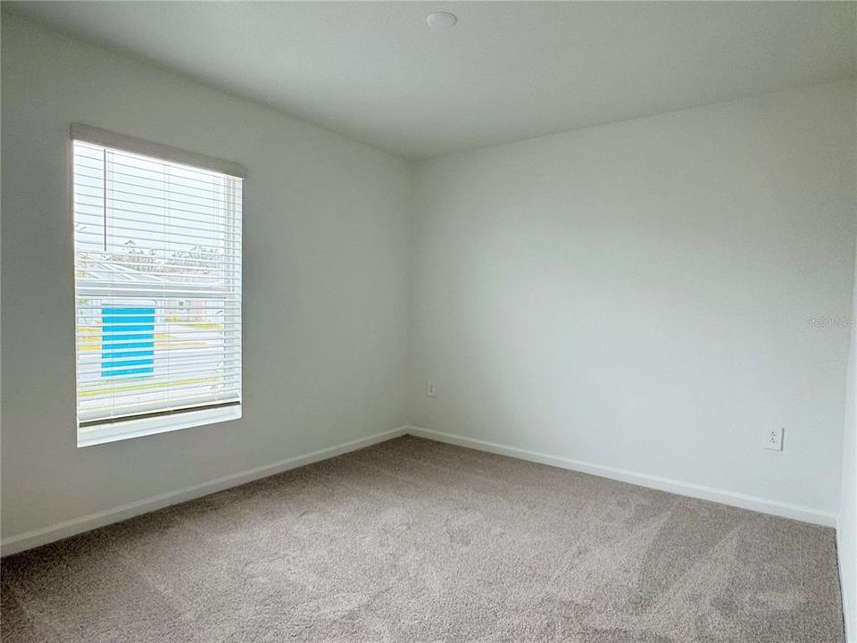 For Rent: $2,098 (4 beds, 2 baths, 1824 Square Feet)