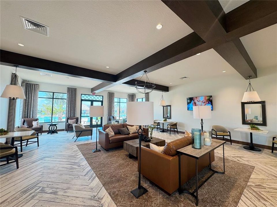 For Rent: $2,098 (4 beds, 2 baths, 1824 Square Feet)