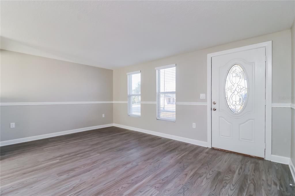 For Rent: $1,870 (3 beds, 2 baths, 1506 Square Feet)