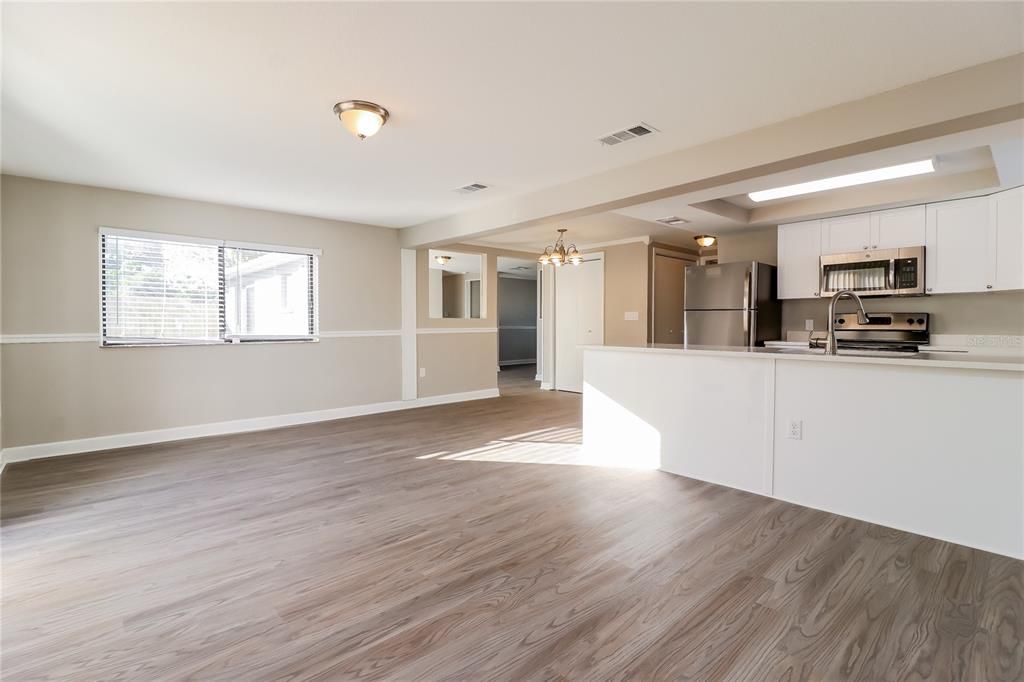 For Rent: $1,870 (3 beds, 2 baths, 1506 Square Feet)