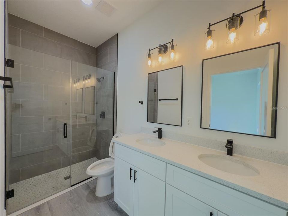 En Renta: $2,100 (3 camas, 2 baños, 1778 Pies cuadrados)