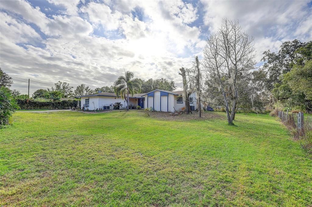 待售: $455,000 (3 贝兹, 3 浴室, 1716 平方英尺)