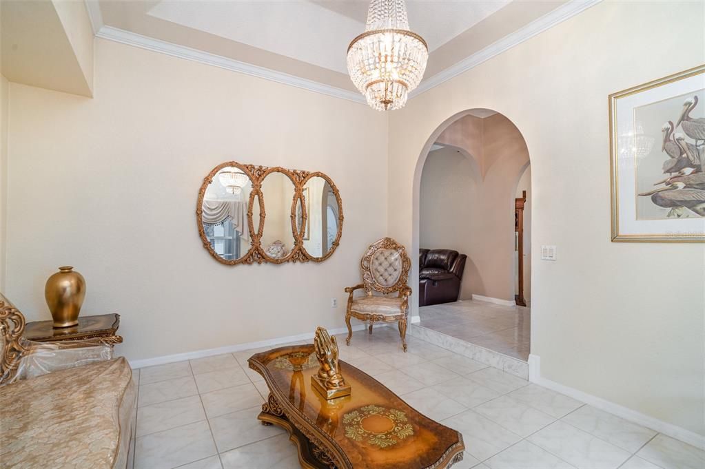 For Sale: $374,999 (3 beds, 3 baths, 2296 Square Feet)