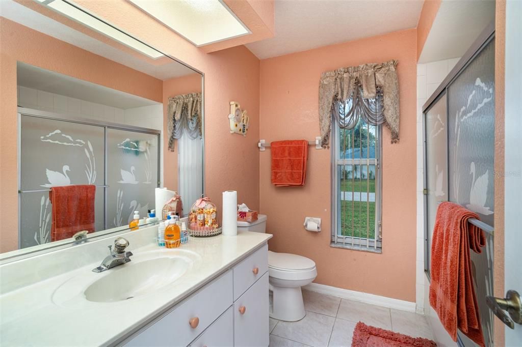 For Sale: $374,999 (3 beds, 3 baths, 2296 Square Feet)