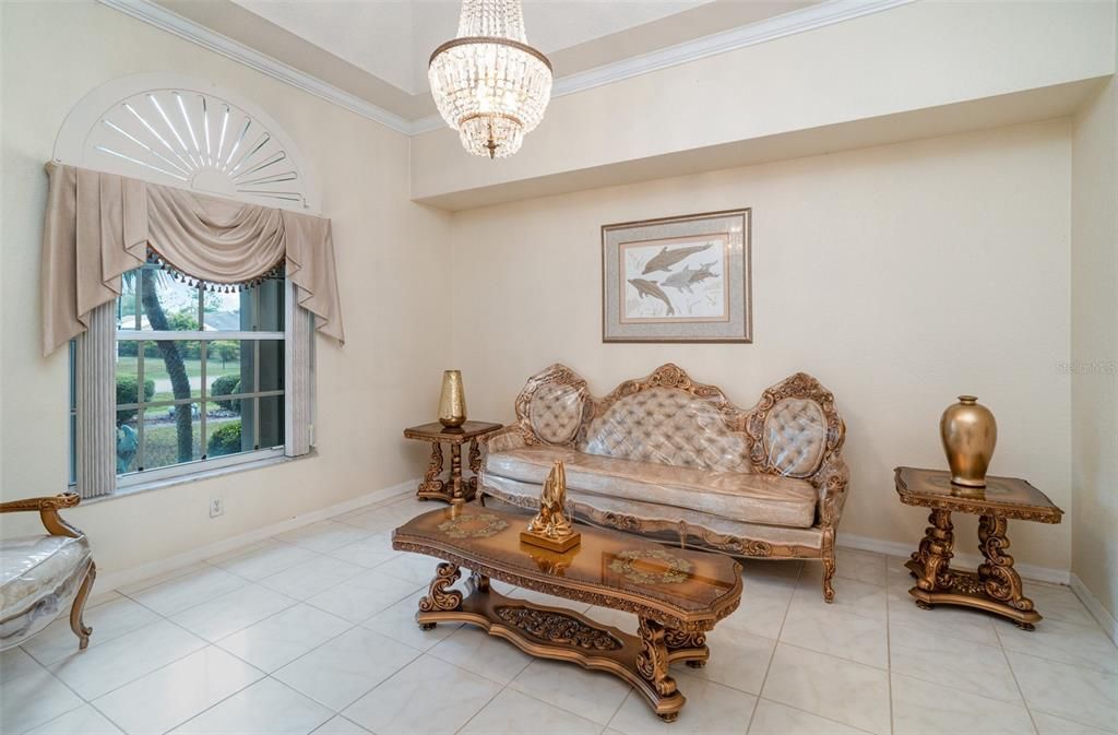 For Sale: $374,999 (3 beds, 3 baths, 2296 Square Feet)