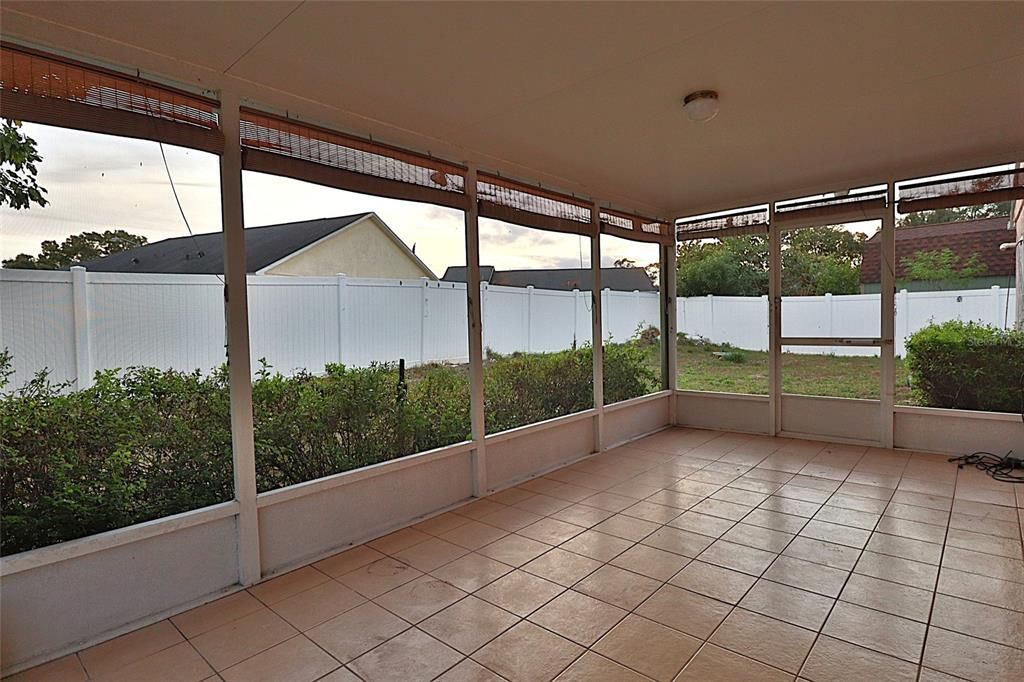 For Sale: $390,000 (3 beds, 2 baths, 1339 Square Feet)