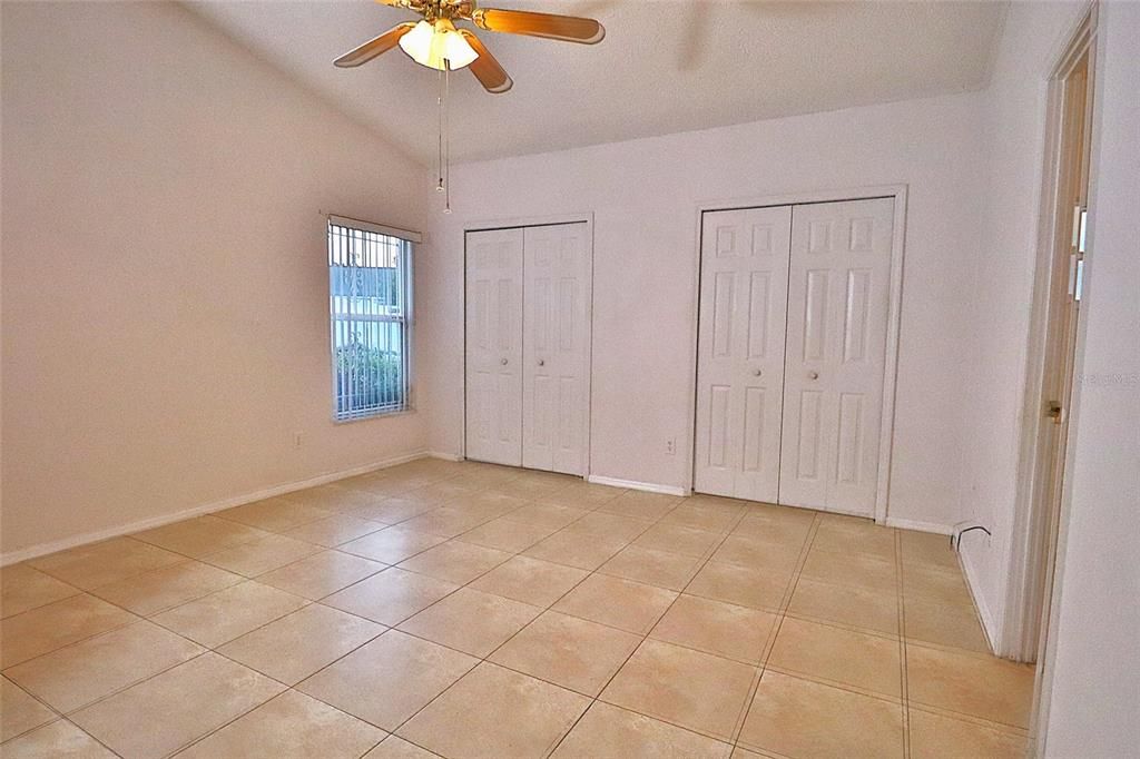 For Sale: $390,000 (3 beds, 2 baths, 1339 Square Feet)