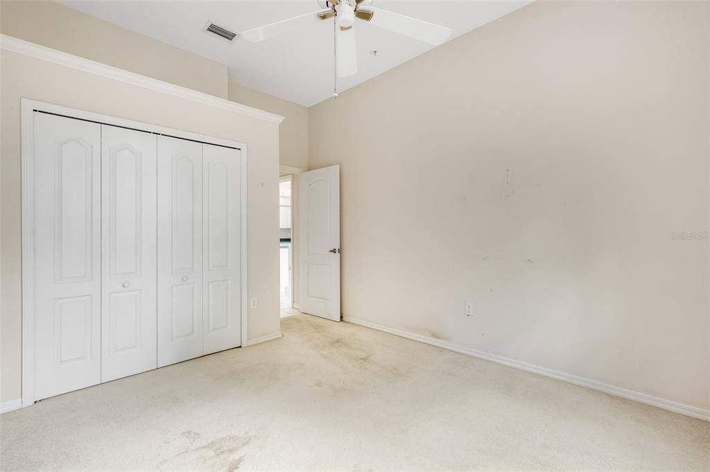 En Venta: $449,000 (3 camas, 2 baños, 2022 Pies cuadrados)