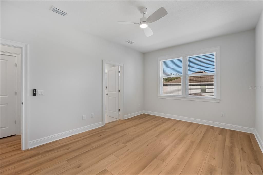 В аренду: $3,975 (3 спален, 2 ванн, 0 Квадратных фут)