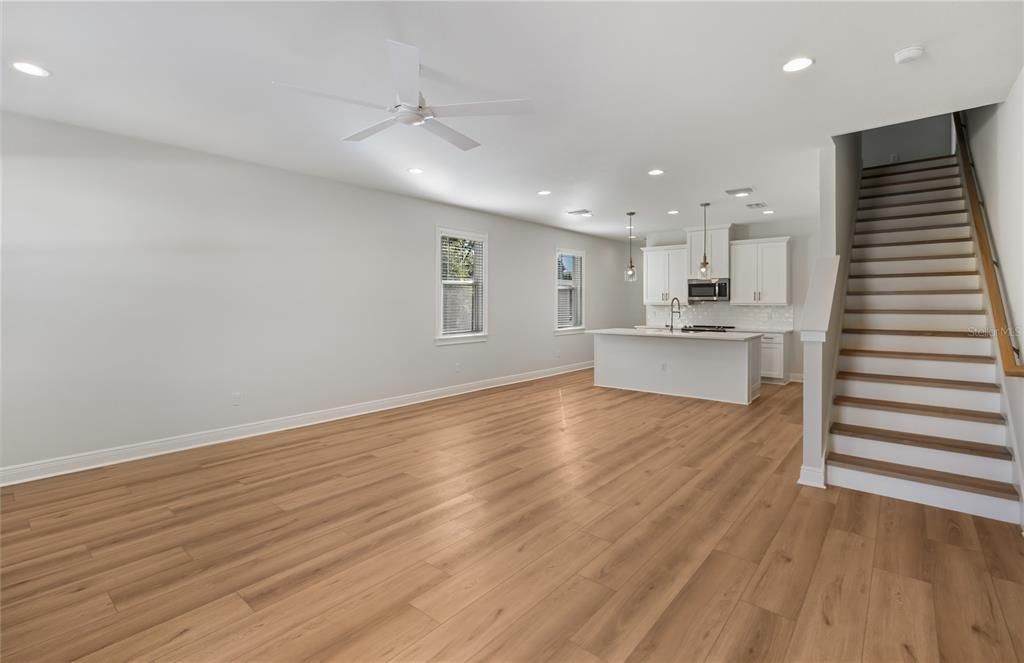 В аренду: $3,975 (3 спален, 2 ванн, 0 Квадратных фут)