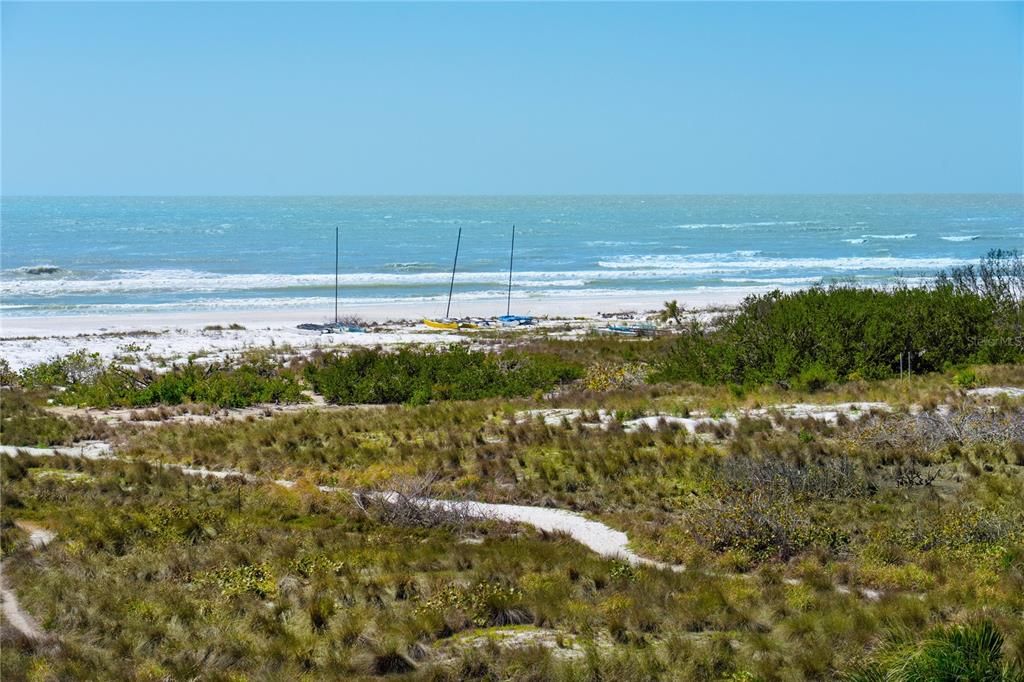 For Sale: $5,000,000 (3 beds, 3 baths, 2750 Square Feet)