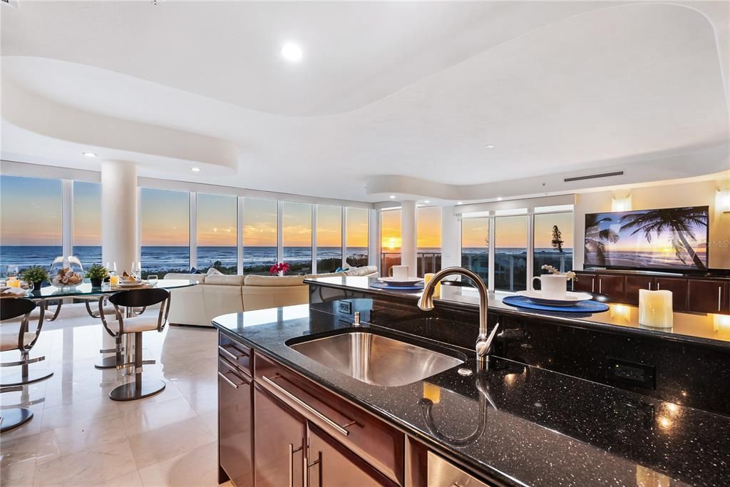 For Sale: $5,000,000 (3 beds, 3 baths, 2750 Square Feet)