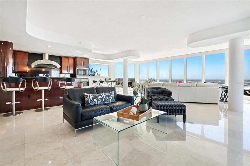 For Sale: $5,000,000 (3 beds, 3 baths, 2750 Square Feet)