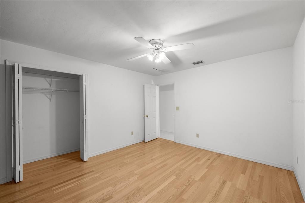 For Sale: $558,000 (4 beds, 2 baths, 2324 Square Feet)