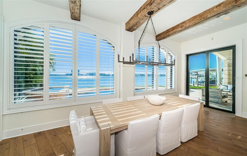 待售: $5,750,000 (5 贝兹, 4 浴室, 6032 平方英尺)