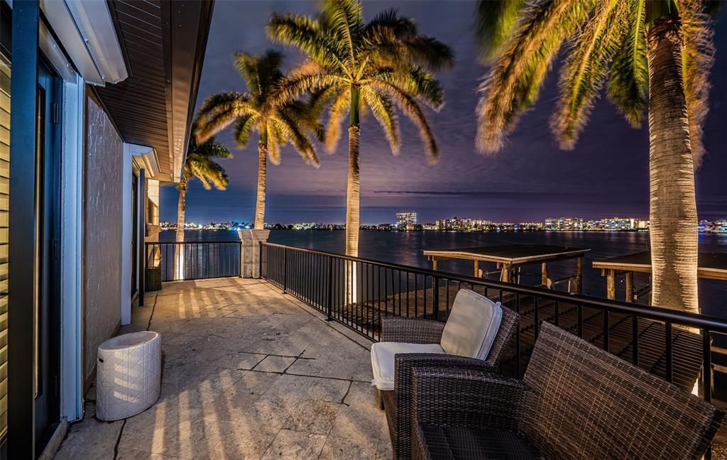 待售: $5,750,000 (5 贝兹, 4 浴室, 6032 平方英尺)