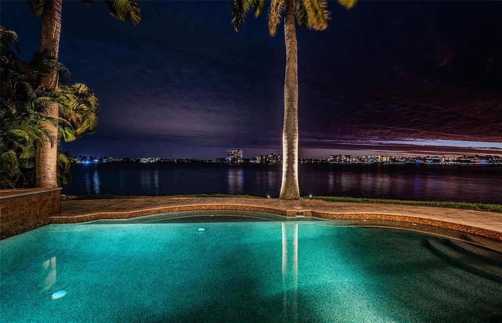 待售: $5,750,000 (5 贝兹, 4 浴室, 6032 平方英尺)