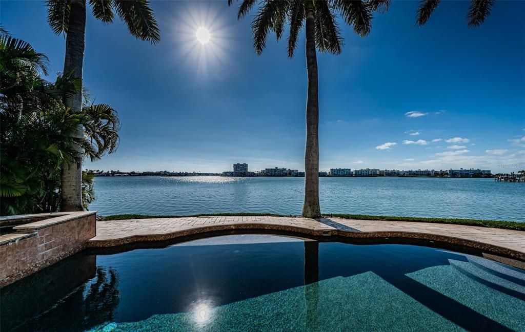 待售: $5,750,000 (5 贝兹, 4 浴室, 6032 平方英尺)