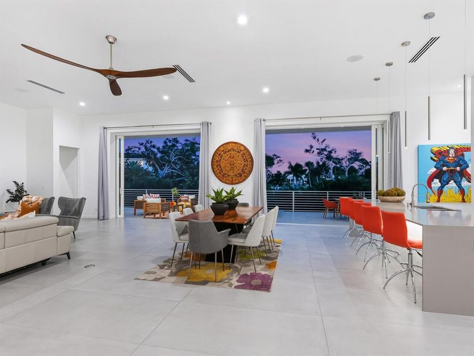 For Sale: $3,775,000 (4 beds, 4 baths, 3788 Square Feet)