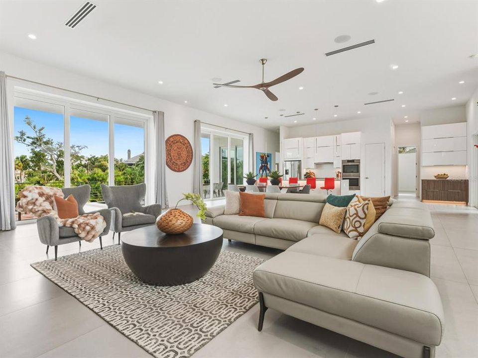 For Sale: $3,775,000 (4 beds, 4 baths, 3788 Square Feet)