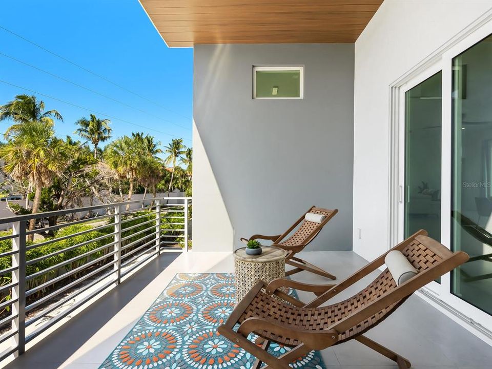 For Sale: $3,775,000 (4 beds, 4 baths, 3788 Square Feet)