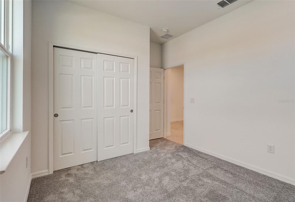 En Venta: $300,485 (3 camas, 2 baños, 1350 Pies cuadrados)