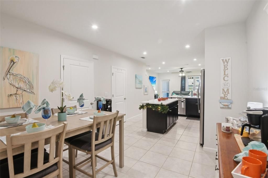 En Venta: $299,900 (3 camas, 2 baños, 1440 Pies cuadrados)