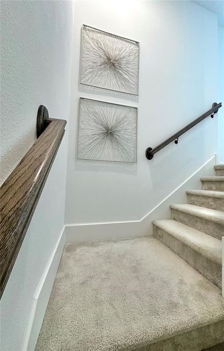 For Rent: $2,999 (4 beds, 2 baths, 2401 Square Feet)