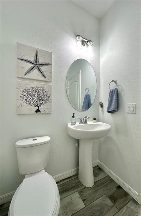 For Rent: $2,999 (4 beds, 2 baths, 2401 Square Feet)