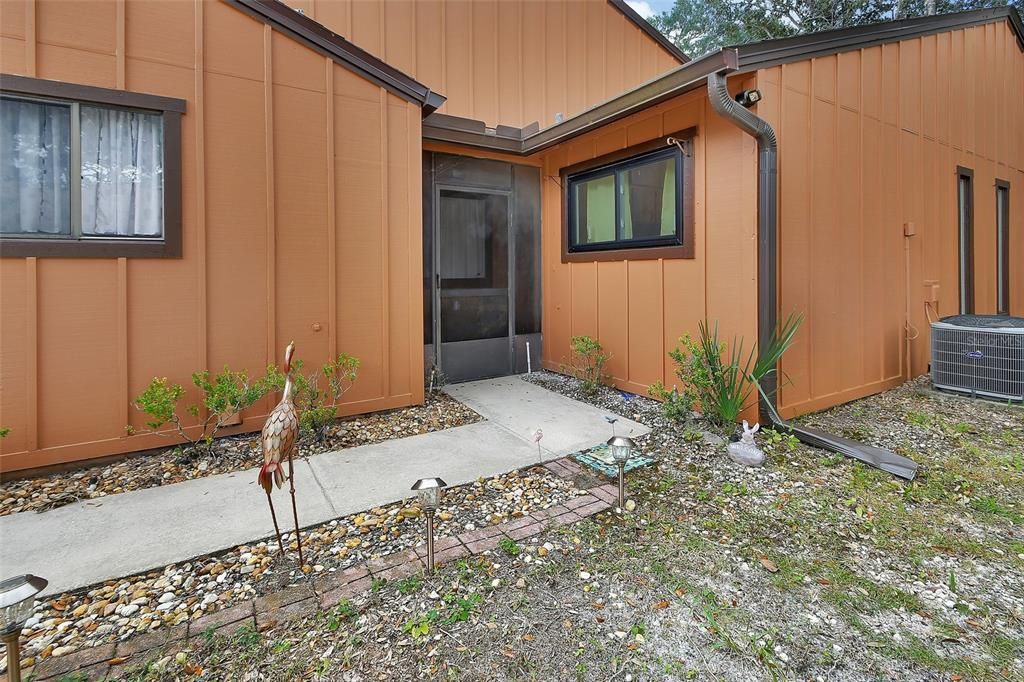 En Venta: $264,000 (2 camas, 2 baños, 1021 Pies cuadrados)