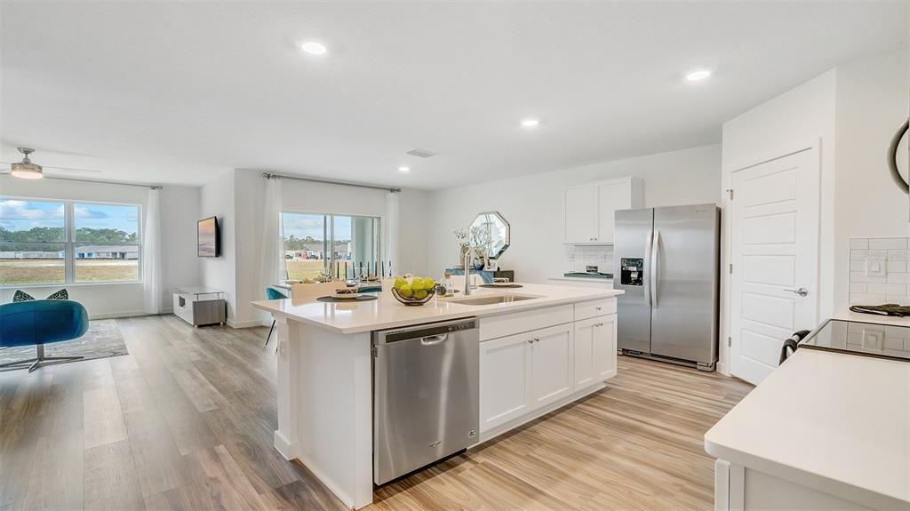 For Sale: $419,990 (4 beds, 2 baths, 1828 Square Feet)