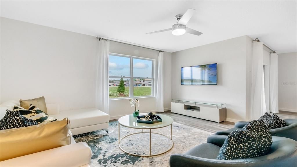 For Sale: $419,990 (4 beds, 2 baths, 1828 Square Feet)