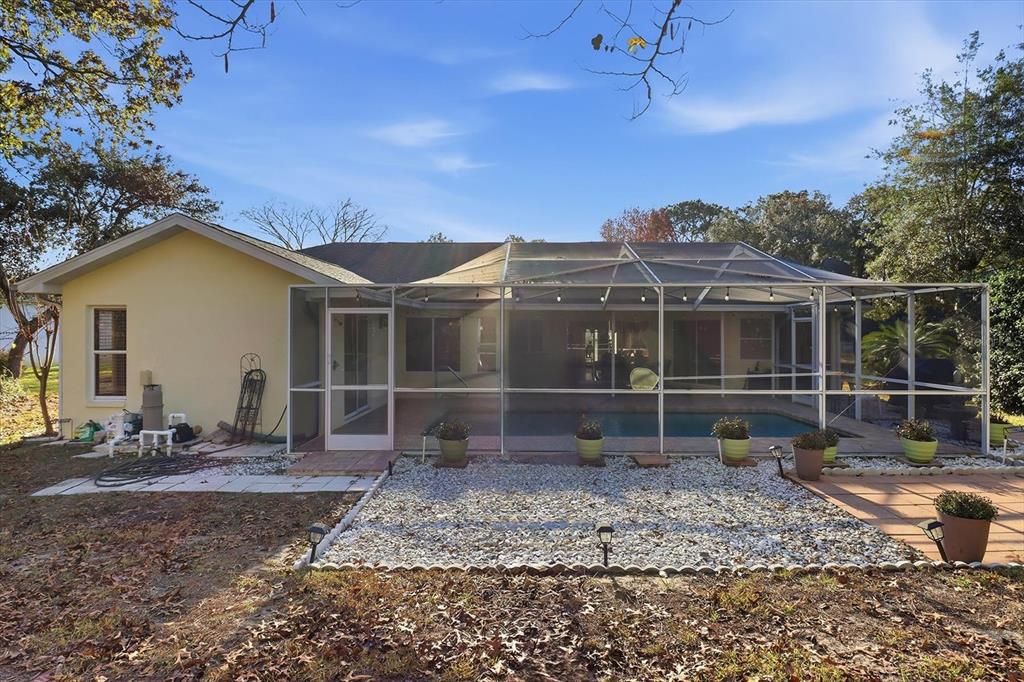 En Venta: $499,000 (3 camas, 2 baños, 2092 Pies cuadrados)