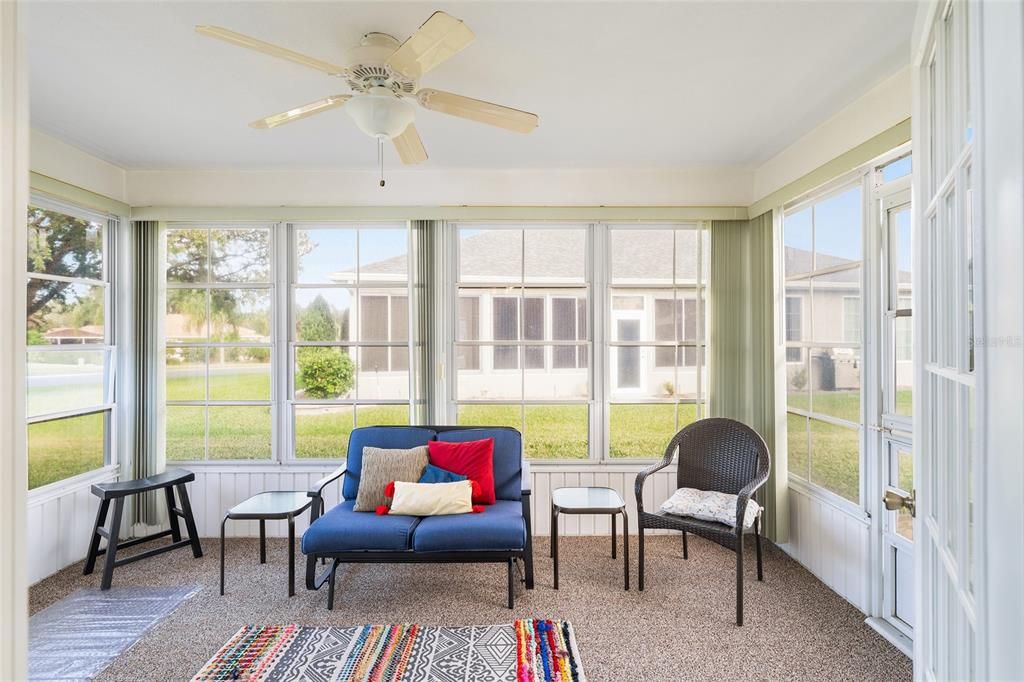 En Venta: $265,000 (2 camas, 2 baños, 1296 Pies cuadrados)