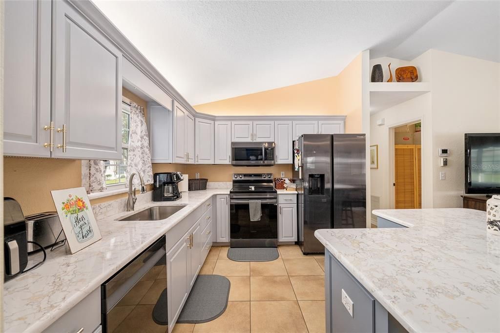 En Venta: $265,000 (2 camas, 2 baños, 1296 Pies cuadrados)