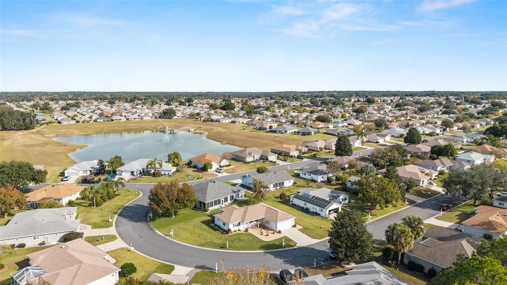 En Venta: $265,000 (2 camas, 2 baños, 1296 Pies cuadrados)