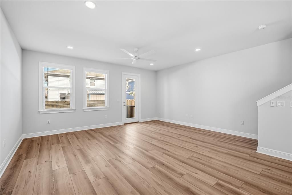 В аренду: $3,975 (3 спален, 2 ванн, 0 Квадратных фут)