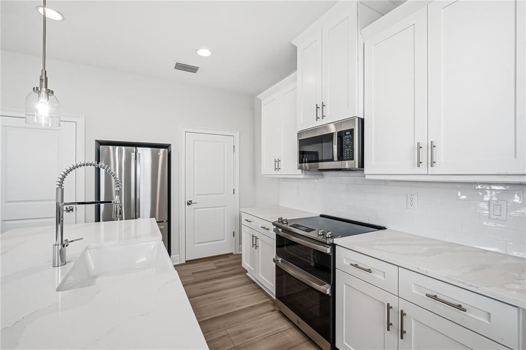 В аренду: $3,975 (3 спален, 2 ванн, 0 Квадратных фут)