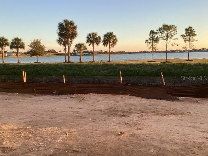 На продажу: $394,990 (3 спален, 2 ванн, 1654 Квадратных фут)