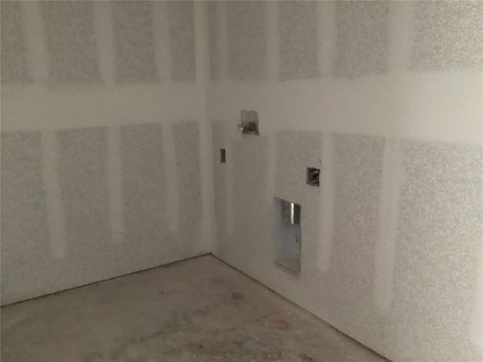 На продажу: $394,990 (3 спален, 2 ванн, 1654 Квадратных фут)