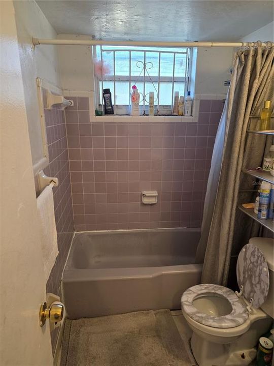 На продажу: $499,000 (4 спален, 2 ванн, 1512 Квадратных фут)