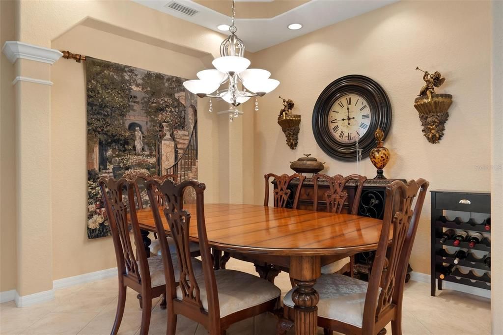 На продажу: $985,000 (3 спален, 2 ванн, 1972 Квадратных фут)