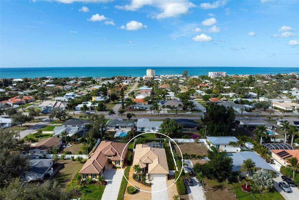 На продажу: $985,000 (3 спален, 2 ванн, 1972 Квадратных фут)