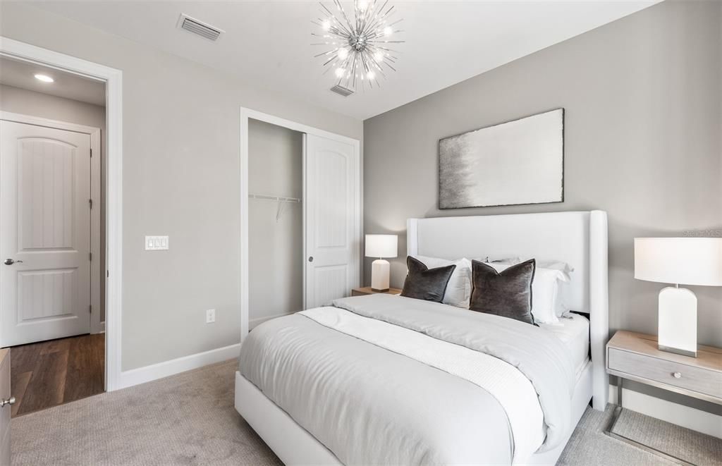 En Venta: $453,685 (3 camas, 2 baños, 2230 Pies cuadrados)